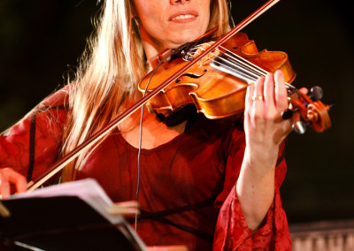 Bärbel_geige_frontal